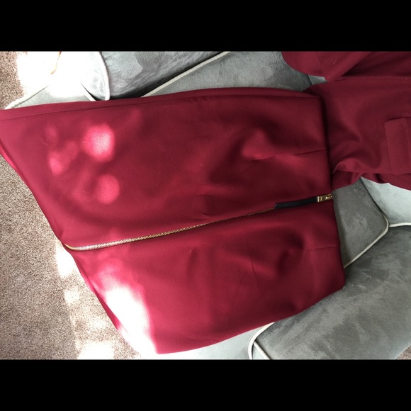 Vince Camuto blazer and matching skirt - Picture 6 of 8